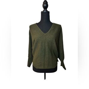 Kerisma Ryu V Neck Top (EUC; Olive Green; S/M)
